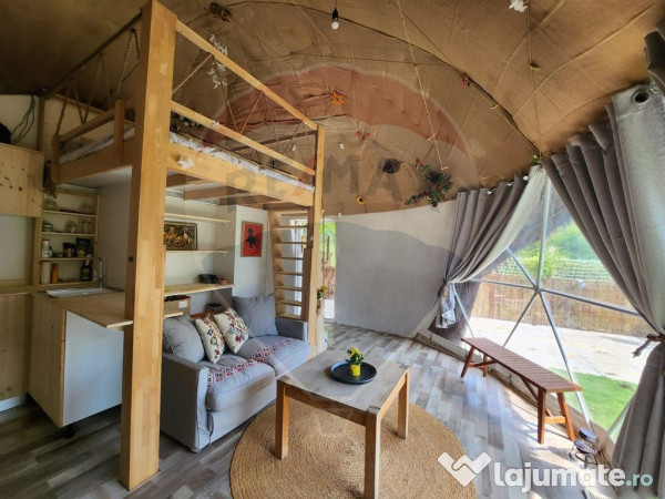 LOCATIE DEOSEBITA - Miron Costin 