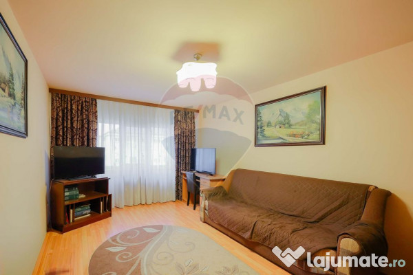 Apartament cu 3 camere de vânzare, în zona Dragoș Vodă 