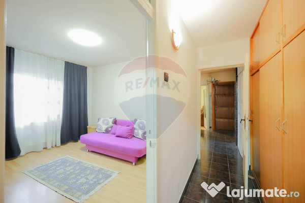 Apartament cu 3 camere de vânzare, în zona Dragoș Vodă 