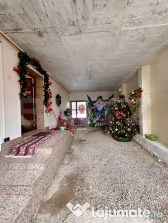 Casa alipita, renovata, cu gradina - zona Corneliu Coposu 