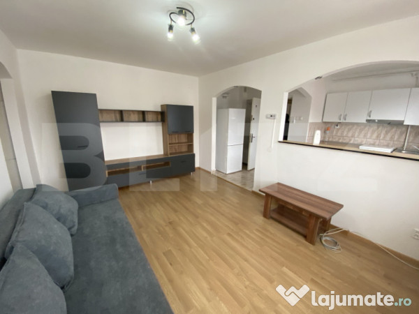 Apartament 2 camere, 50 mp, zona Cetate 