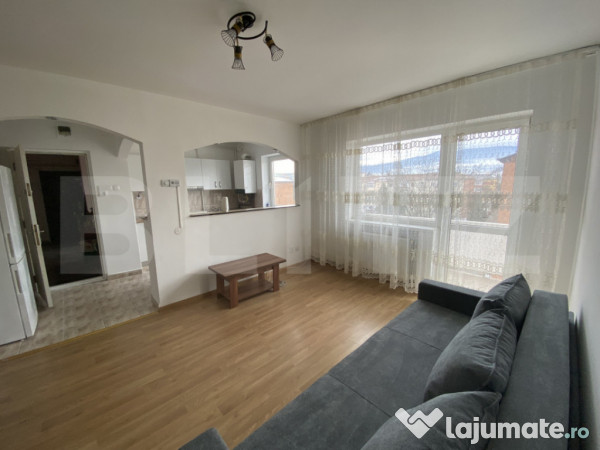 Apartament 2 camere, 50 mp, zona Cetate 