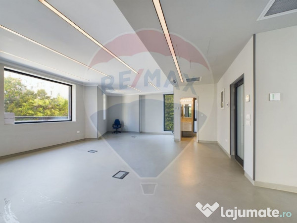 Proprietate speciala Cladire Mixta - Investitie - Agricul... 