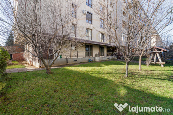Apartament decomandat cu curte proprie de 170 mp 