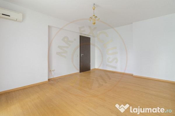 Apartament decomandat cu curte proprie de 170 mp 
