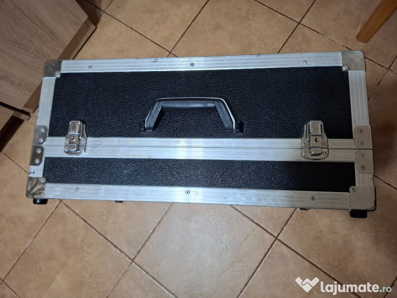 Case-rack, valiza, geanta transport DJ