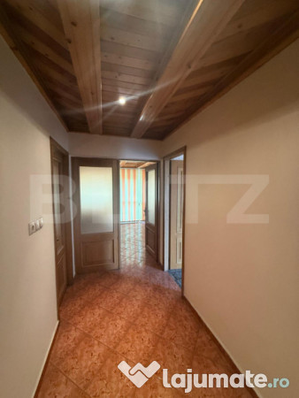 Casa spatioasa de inchiriat, 259 mp, zona Bereasca 