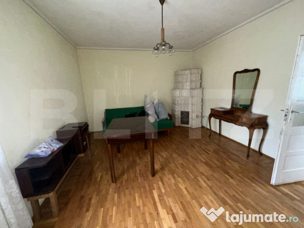 Oportunitate investițională: Casă cu subsol, parter, etaj