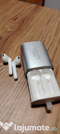 Căști pentru IPhone. 