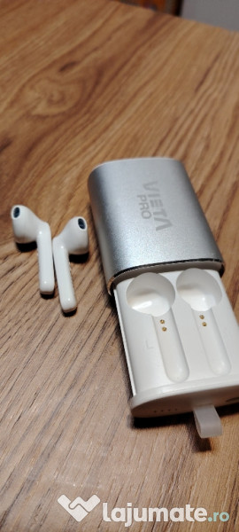 Căști pentru IPhone. 