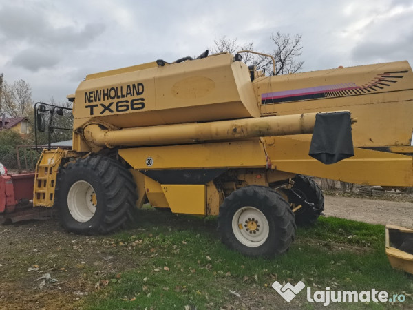 Combina agricola New Holland tx 66 