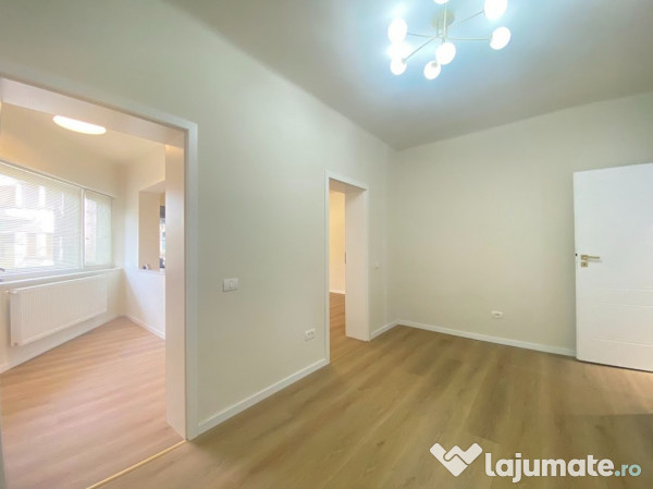 Spatiu comercial/birouri ultracentral Pitesti, 800 EURO 