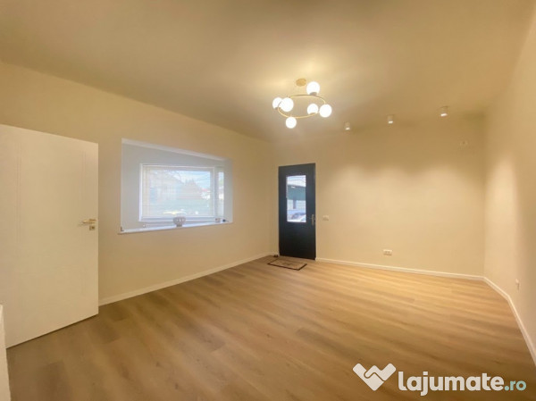 Spatiu comercial/birouri ultracentral Pitesti, 800 EURO 