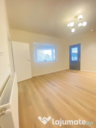 Spatiu comercial/birouri ultracentral Pitesti, 800 EURO 