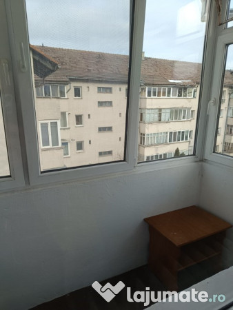 Apartament 4 camere zona Sens et 4 