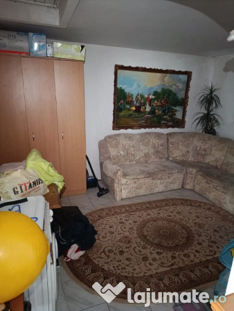 Apartament 4 camere zona Sens et 4 