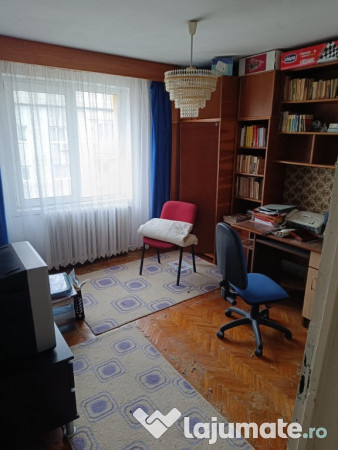 Apartament 4 camere zona Sens et 4 