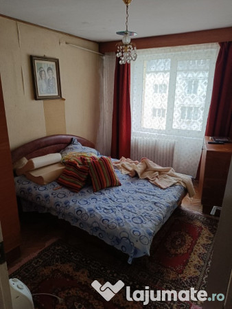 Apartament 4 camere zona Sens et 4 