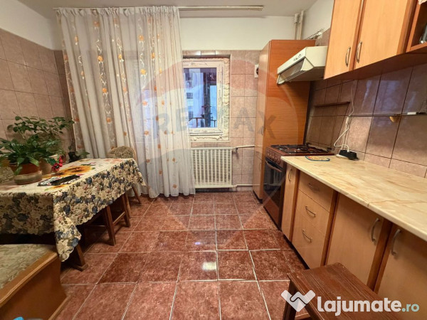 Vanzare ap 2 camere Bld Unirii 