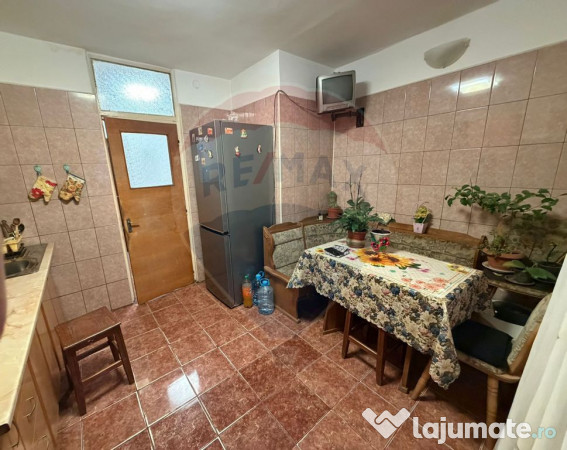 Vanzare ap 2 camere Bld Unirii 