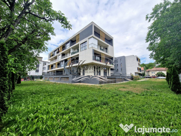 Apartament cu terasa generoasa pe strada Maramuresului 