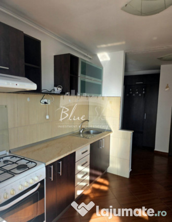 Apartament luminos lângă plajă in Zona Faleza Nord