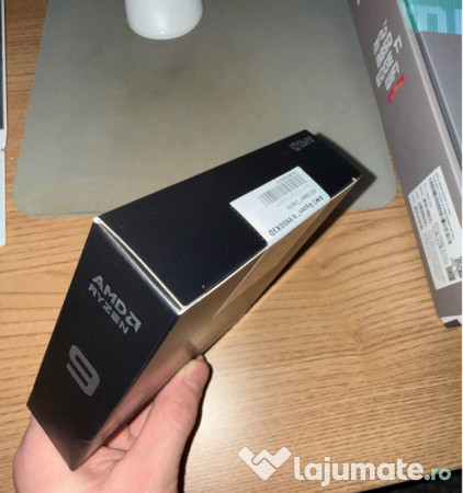 Procesor AMD Ryzen 9 9900X3D 4.4GHz, 128MB, 120W, AM5 (Box) 