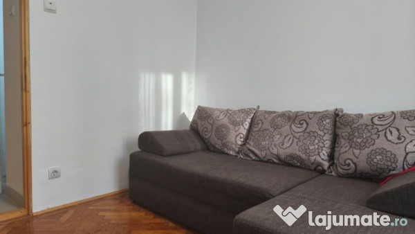 Apartament 2 camere in Deva, zona Dacia, et 1 