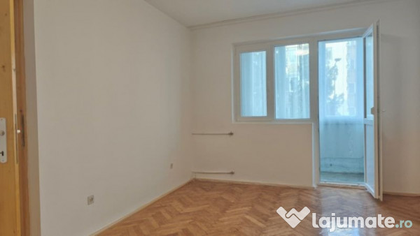 Apartament 2 camere in Deva, zona Dacia, et 1 
