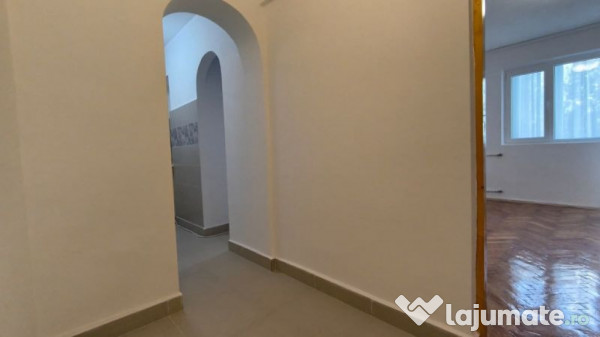 Apartament 2 camere in Deva, zona Dacia, et 1 