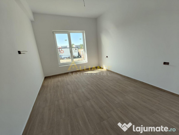 Casa individuala - 4 camere - 2 bai - Cartierul Nou-Str.Avi 