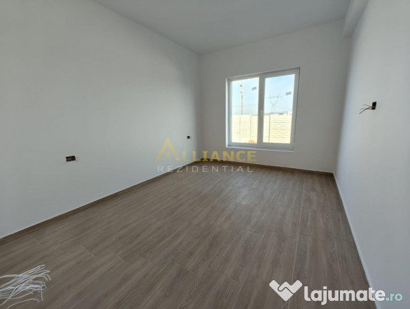 Casa individuala - 4 camere - 2 bai - Cartierul Nou-Str.Avi 