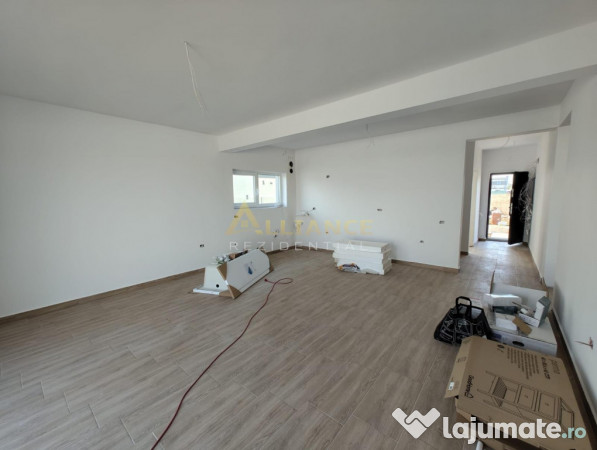 Casa individuala - 4 camere - 2 bai - Cartierul Nou-Str.Avi 