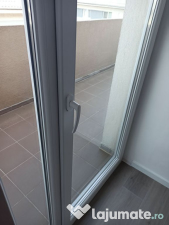 3cam.dec-2bai,2balcoane,mutare imediata,8min metrou Leonida