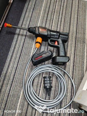 Aparat de spălat cu presiune portabil 