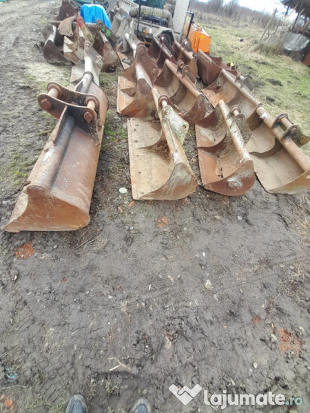 Cupe diferite dimensiuni / taluz 