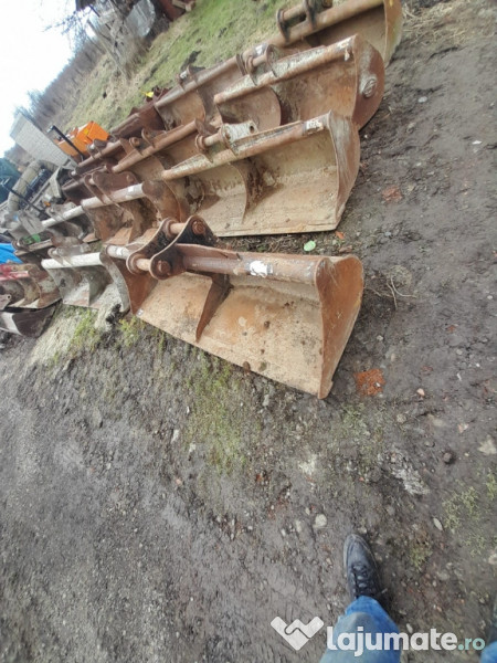 Cupe diferite dimensiuni / taluz 