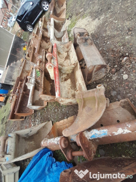 Cupe diferite dimensiuni / taluz 