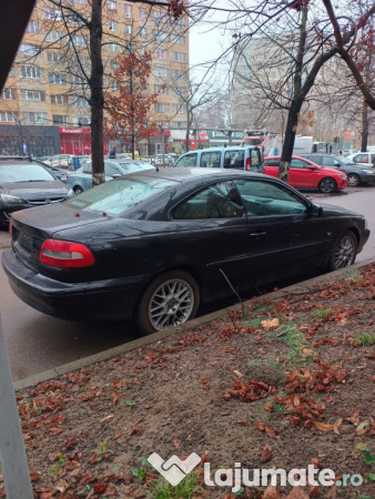 Volvo C70 2,4T 240cp