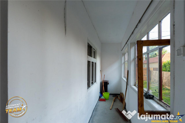 FILM! De casa traditionala, cu dependinte si facilitati, in 