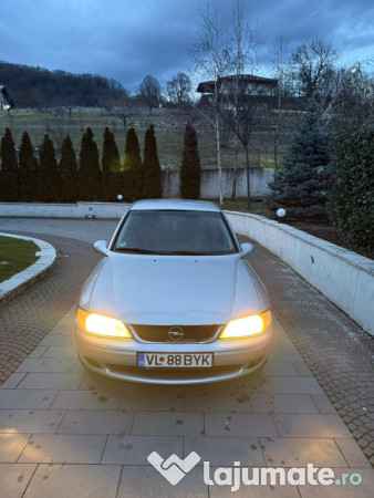 Opel Vectra B 1.6i Facelift mașina buna, Proprietar, 2001