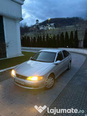 Opel Vectra B 1.6i Facelift mașina buna, Proprietar, 2001
