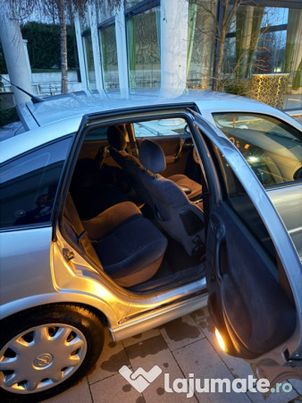 Opel Vectra B 1.6i Facelift mașina buna, Proprietar, 2001