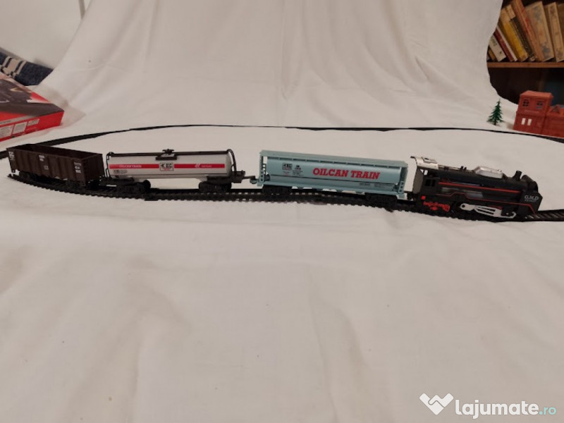 Set Trenuleț Electric Rail King – 19 piese, Traseu Mare, Funcțional 