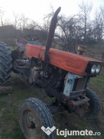 Tractor u650+plug+remorca 