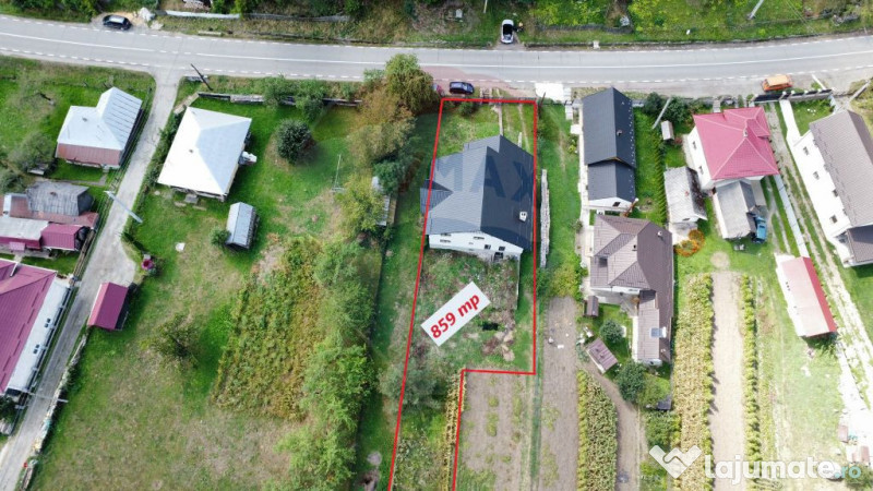 Casă / Vilă 7 camere sat Mădei comuna Borca Jud Neamț 