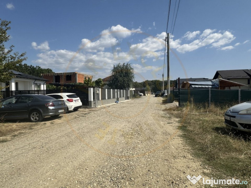 Teren Intravilan Magic Trivale - Aleea Bradului 1040 mp 