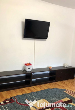 Garsoniera zona Gorjului 