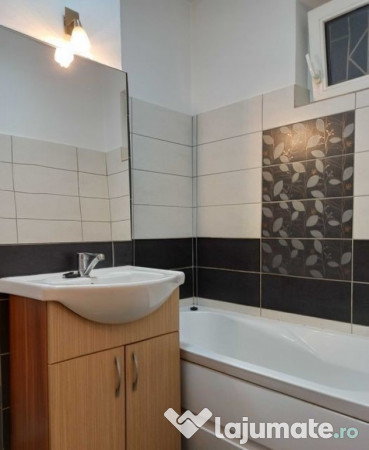 2 camere zona Eminescu 