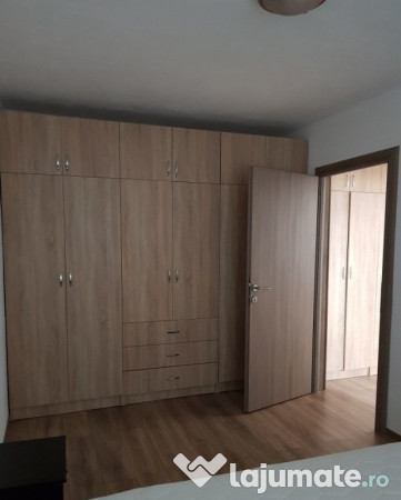 2 camere zona Eminescu 